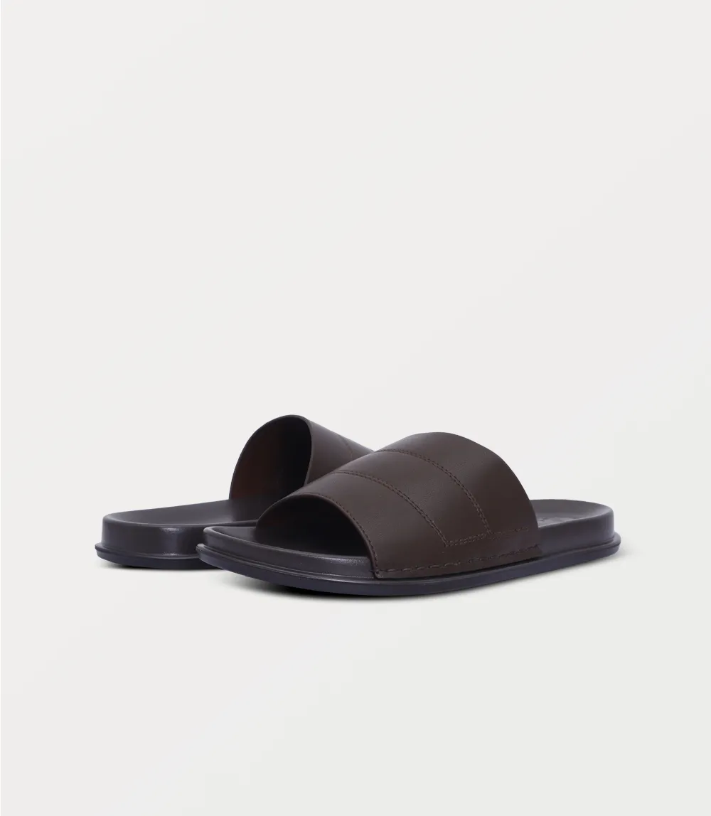 BM6862-BROWN-Men Slipper