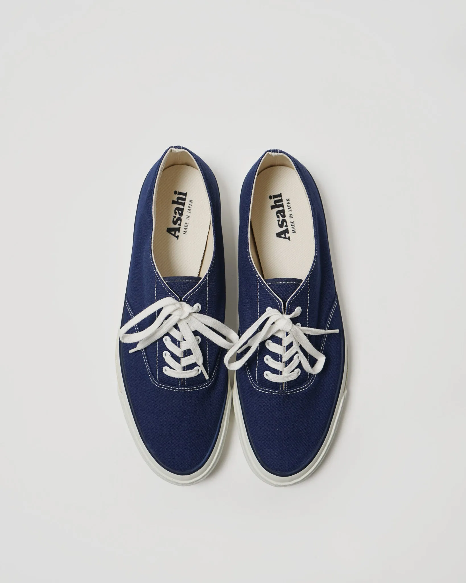 Deck Shoes / Navy
